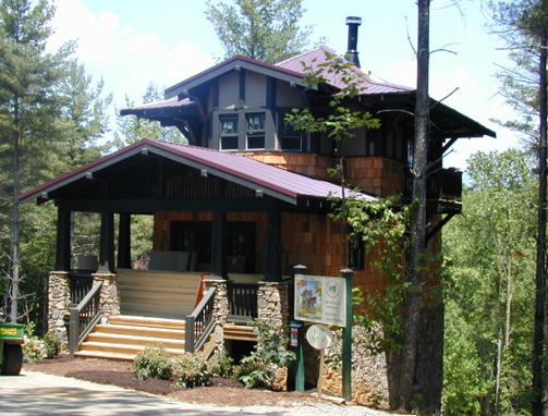 Bird's Eye View Treehouse, Cheshire, NC